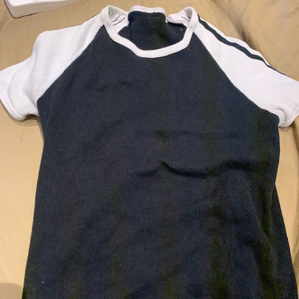 brandy melville rare bella top